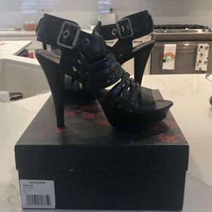 Star Ling high heeled sandals